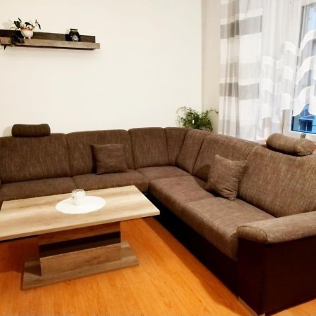 Apartman Isabel เดชชิน ภายนอก รูปภาพ